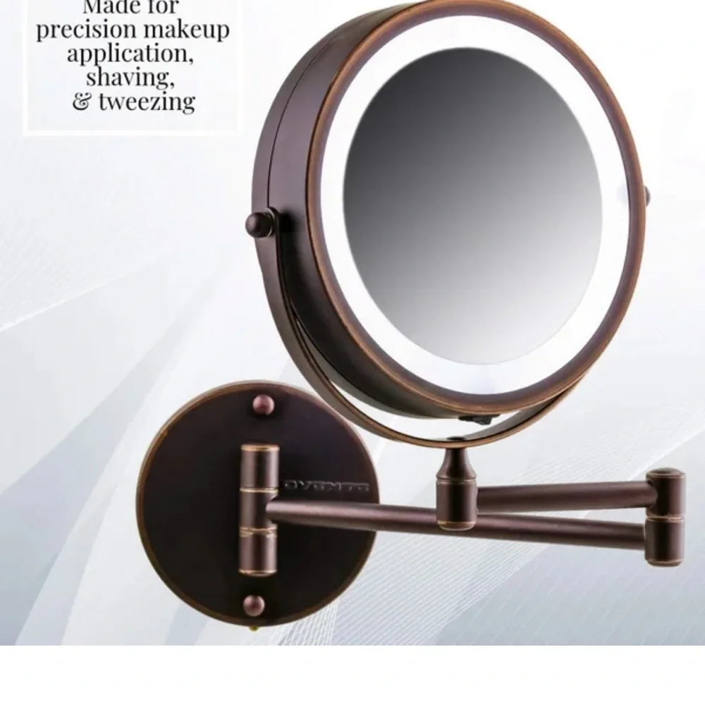 Round magnifying wall mirror